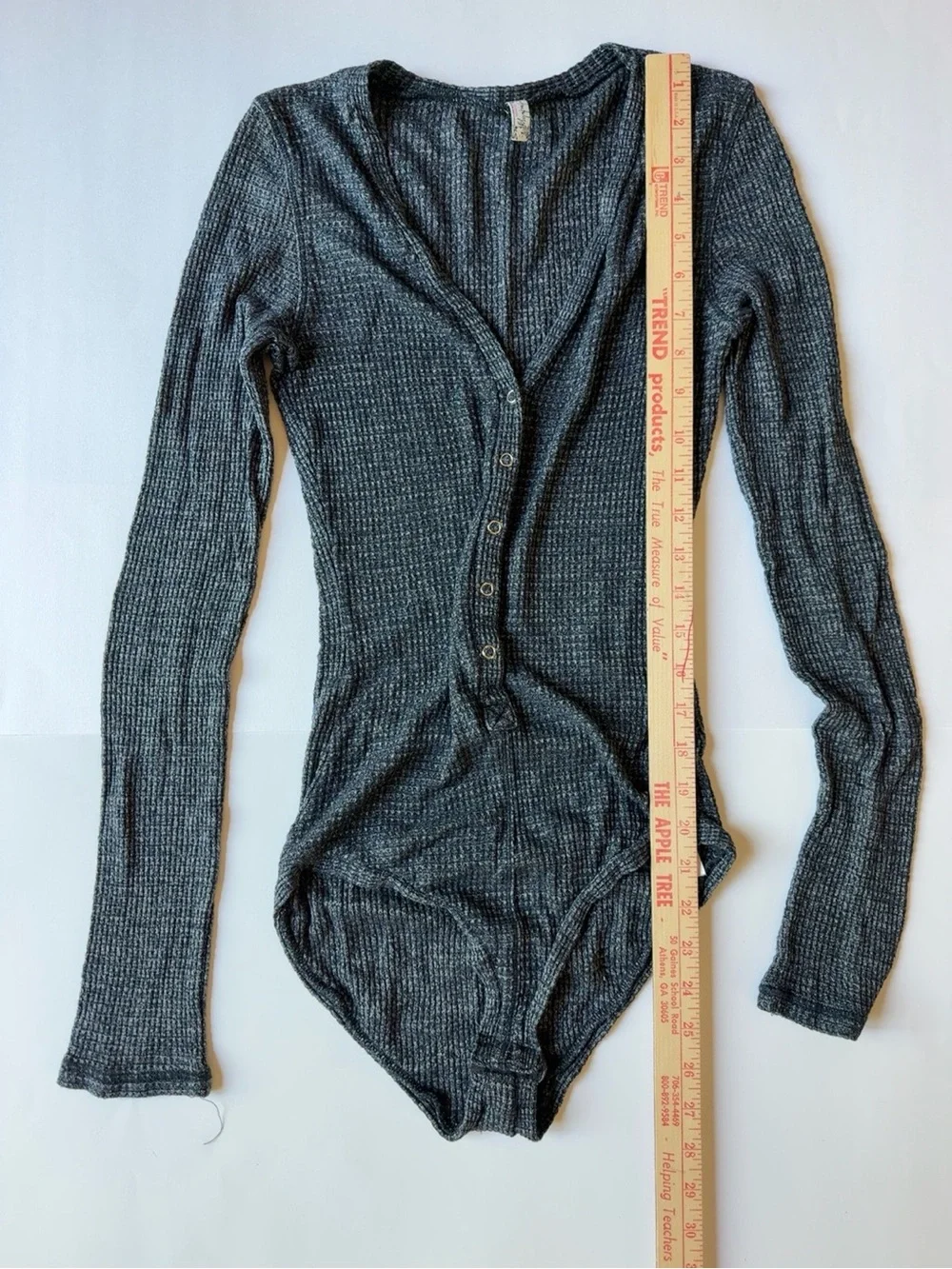 Free People We The Free Charcoal Gray Waffle Knit Long Sleeve Henley Bodysuit Sm
